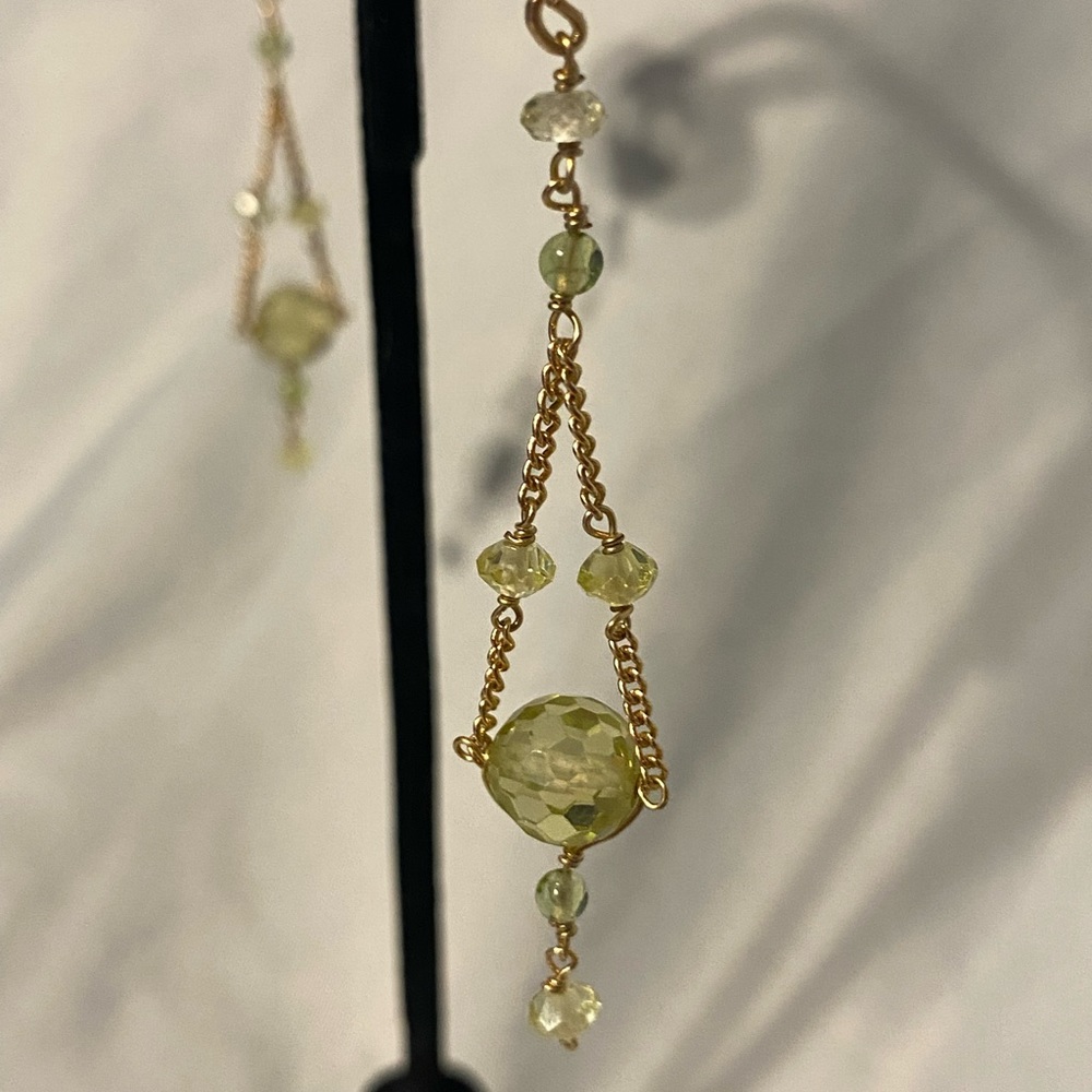 NWOT Vintage dangling earrings